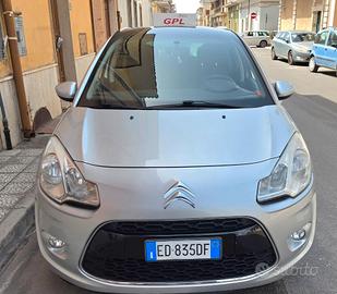 Citroen C3 1.4 Exclusive Gpl casa madre