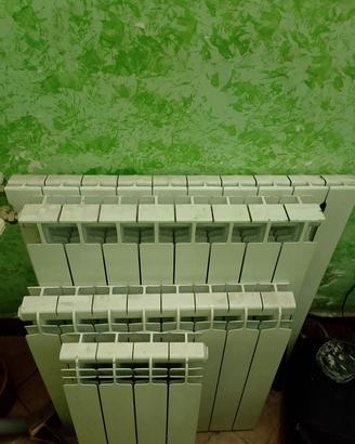 radiatori  termosifoni in alluminio 