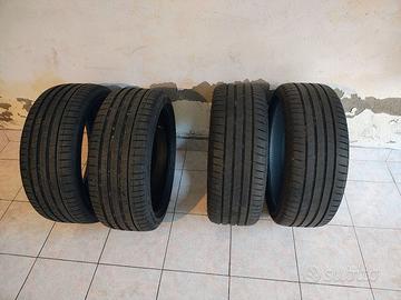 235/40R20 gomme estive 