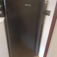 Lavastoviglie + frigorifero + forno a incasso + fo