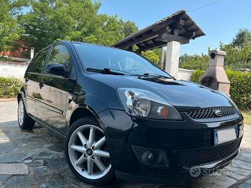 Ford Fiesta 1.4 TDCi (Diesel) 5 porte - Zetec