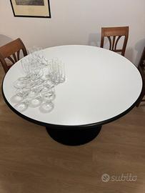 Tavolo rotondo