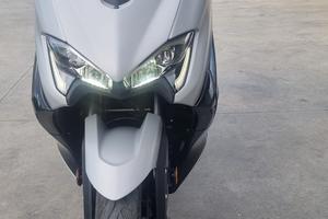 T-MAX 530 dx