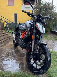Ktm duke 125