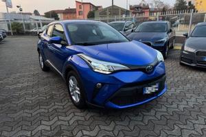 TOYOTA C-HR 2.0 Hybrid E-CVT Morebusiness