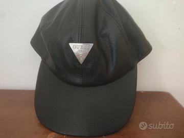 Cappello Guess