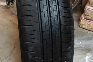 4 Pneumatici trattabili FALKEN ZIEX ZE 010B
