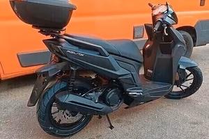 KYMCO AGILITY 125cc S NERO CON BAULETTO