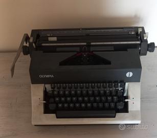 Macchina da scrivere