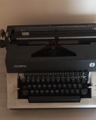 Macchina da scrivere