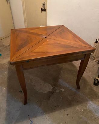 tavolo legno apribile con 4 sedie