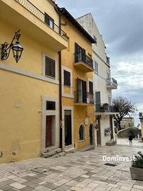 Palazzo / Stabile di 50 m² con 2 locali a San Feli