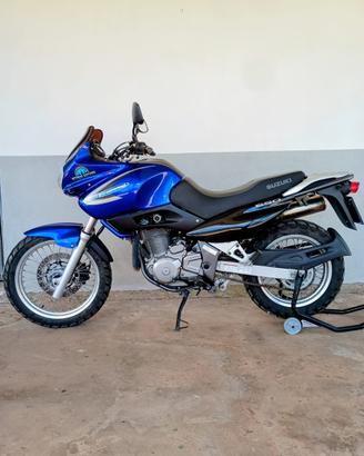 Suzuki Freewind xf 650
