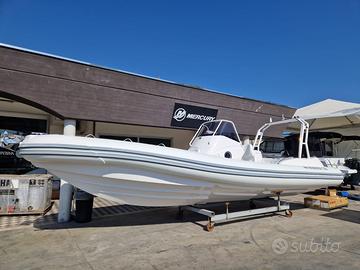 GOMMONE HEAVEN 30 MERCURY V6 2 X 200 HP