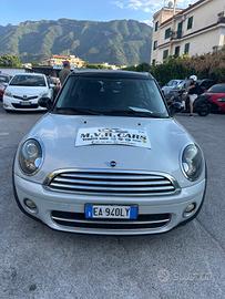 Mini Cooper D Clubman 1.6 16V Chili
