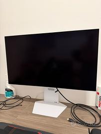 Monitor LG UltraGear Oled 32” 4K