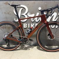 gravel 3t racemax 2 M sram force axs