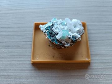 Minerale di Stilbite e Apofillite
