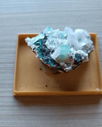Minerale di Stilbite e Apofillite