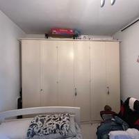 Mobile bianco per camera da letto completo