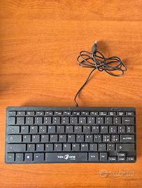 Mini tastiera con cavo USB