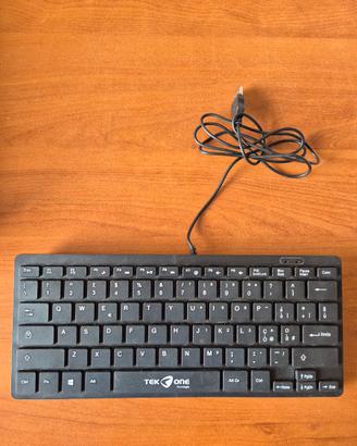 Mini tastiera con cavo USB