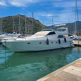 Ferretti 52S