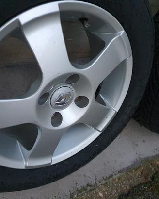 cerchio in lega renalt clio