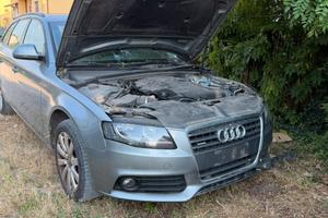Audi a4 2.0 tdi 177 cavalli SOLO PER RICAMBI
