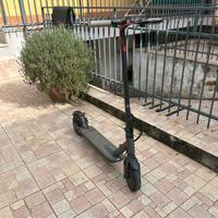 Monopattino elettrico mod xiaomi