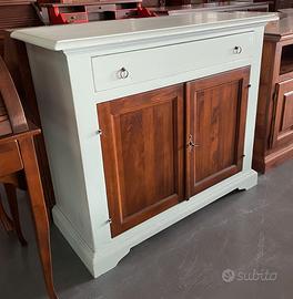 Credenza