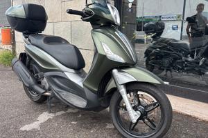 Piaggio Beverly 350