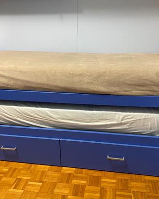 Lettini singoli con materassi