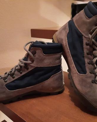 Scarponcini trekking