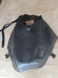 Copriserbatoio moto