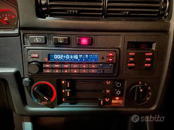 Autoradio vintage Kienzle MCR 1014M usb SD aux mp3