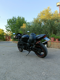 Triumph Speed Four 600