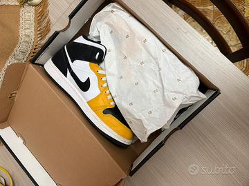 Nike Air Jordan 1 Mid yellow