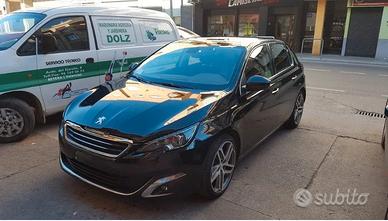 Peugeot 308 1.6 TDI modello Allure