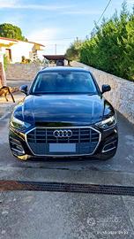 AUDI Q5 ADVANCE BUSINESS 
