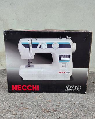 Macchina da cucire Necchi 290