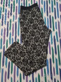 Pantaloni elasticizzati donna