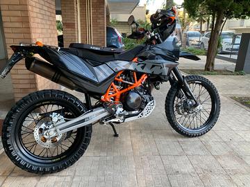 ktm 690 R  Enduro Moto Raly Torretta