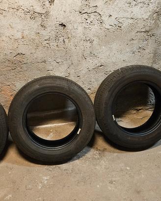 Gomme Goodyear EfficientGrip Performance 175/65R14