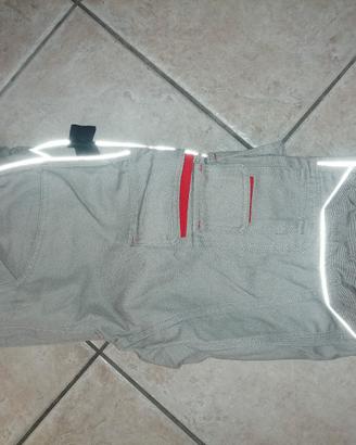 pantaloni 