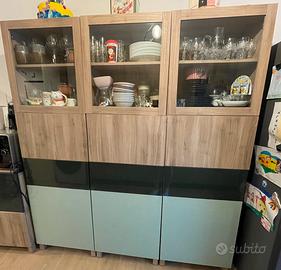 Vetrina Ikea Besta