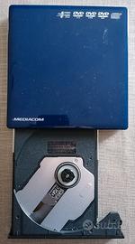 lettore Portatile DVD  + 110 supporti dvd e cd. 