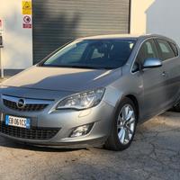 Opel Astra 1.7 CDTI 110CV 3 porte Cosmo