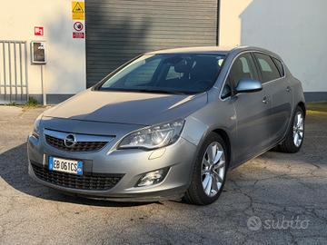 Opel Astra 1.7 CDTI 110CV 3 porte Cosmo