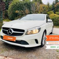 MERCEDES Classe A 200 d Sport con Gancio Traino